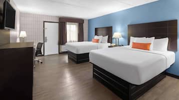 Chambre, 2 grands lits, non-fumeur, en bord de piscine (Pet-Friendly)