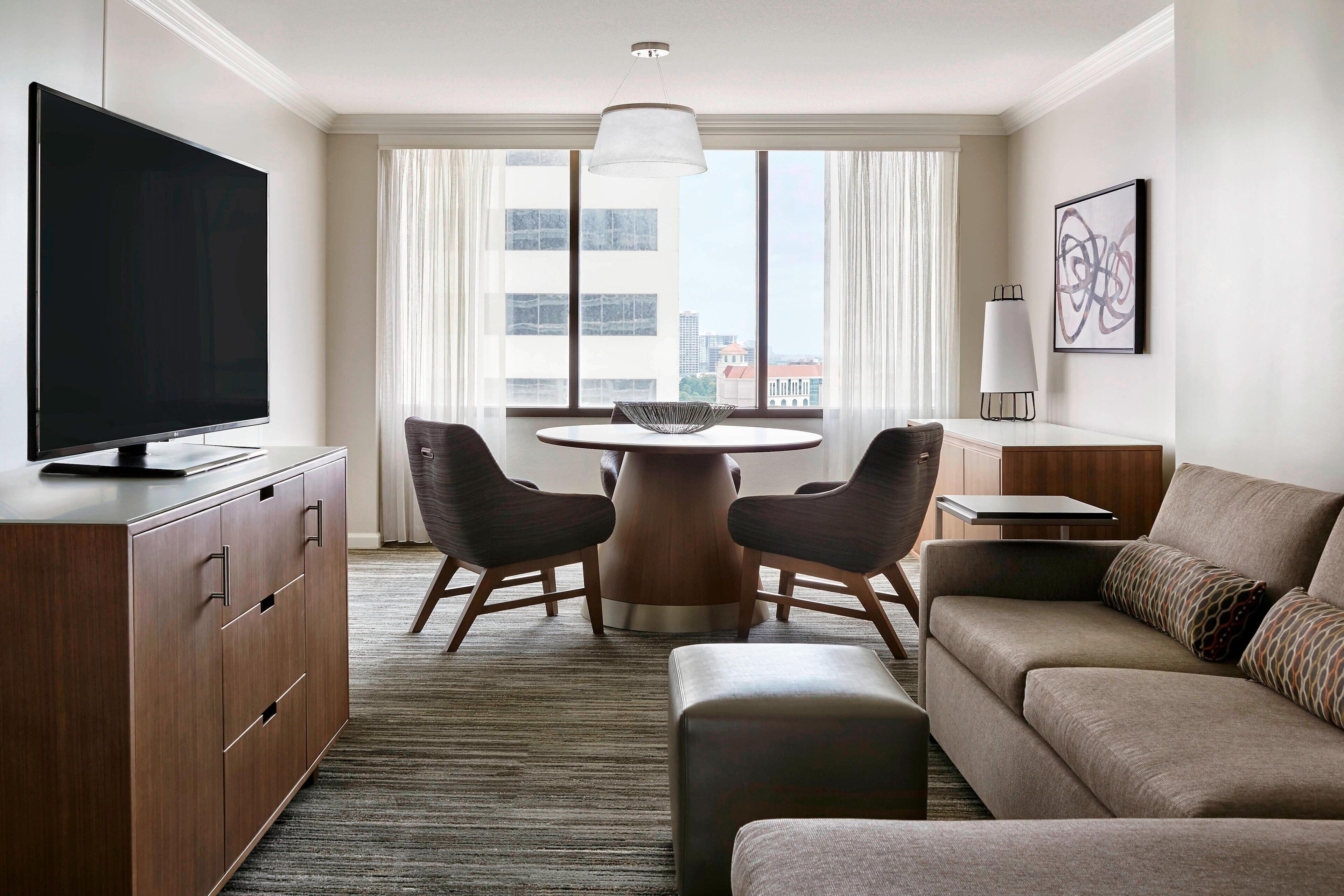 suite, 1 bedroom | living room | 57-inch flat-screen tv with cable channels, tv, netflix