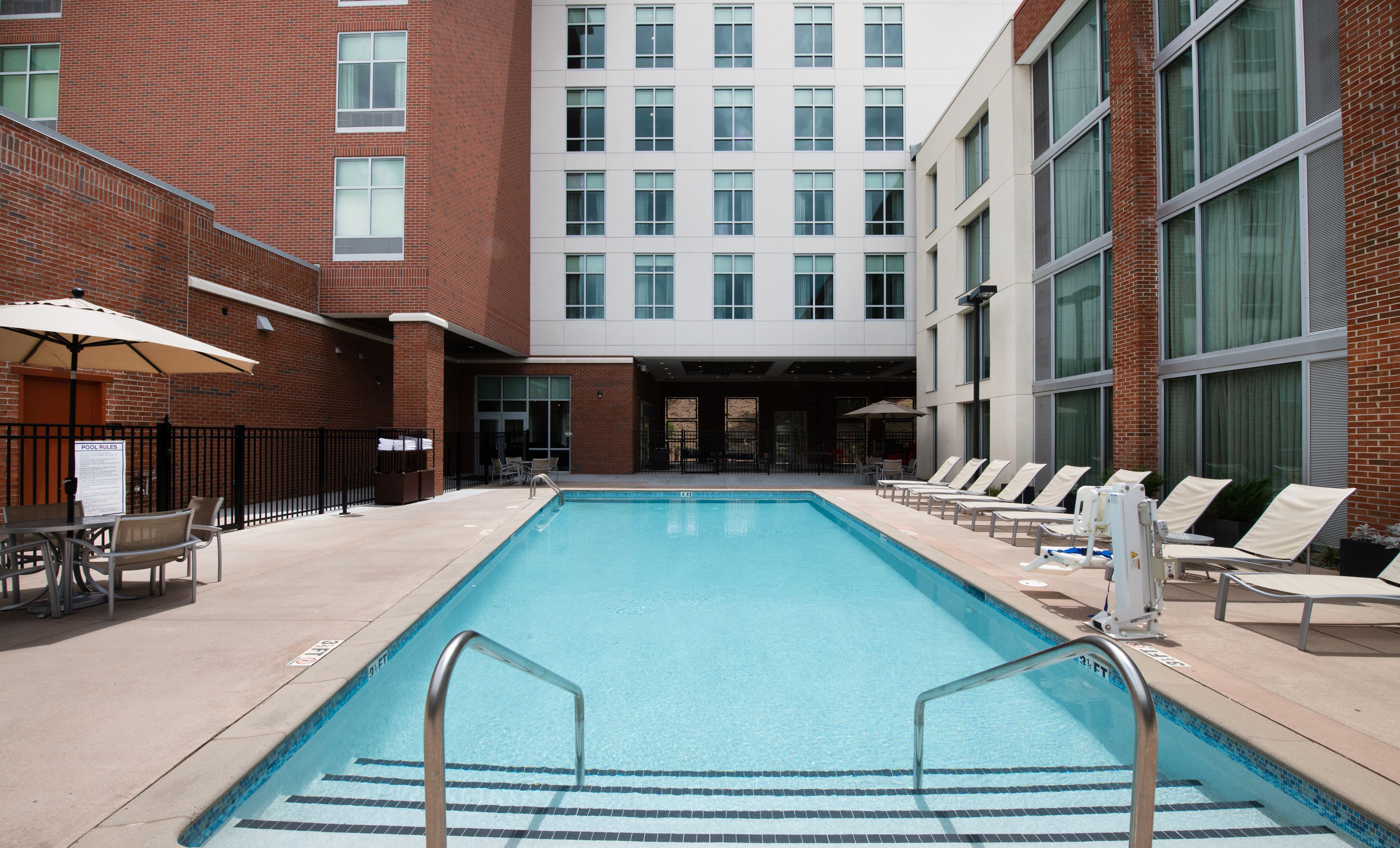 Foto - DoubleTree Hotel & Suites Charleston Airport