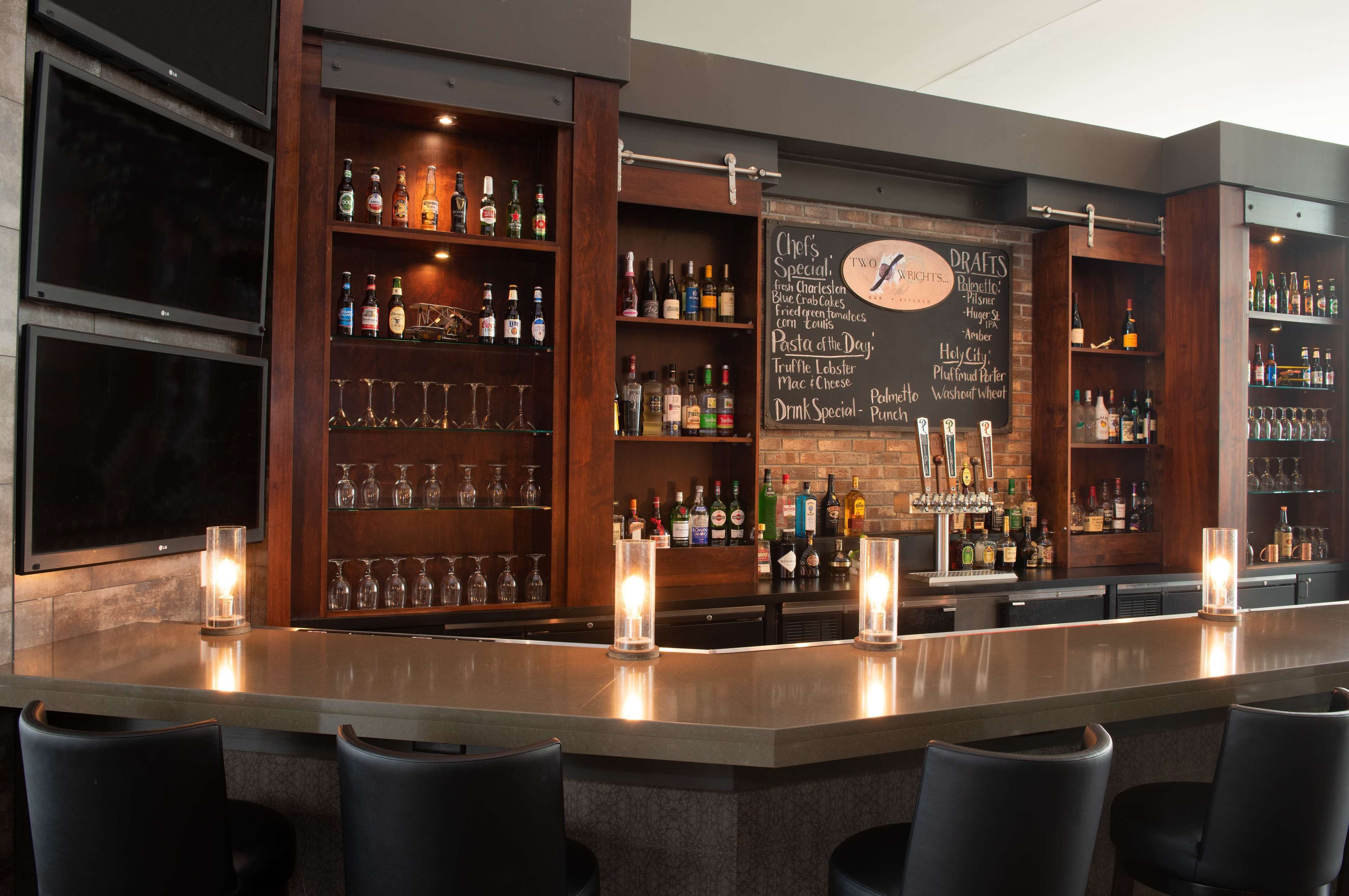 Foto - DoubleTree Hotel & Suites Charleston Airport