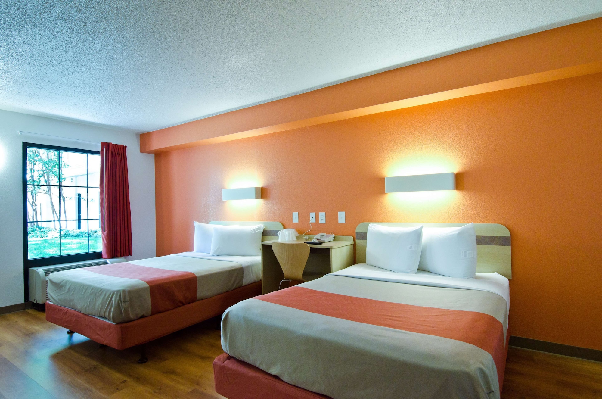 2 Star Hotels