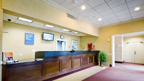 Quầy tiếp tân