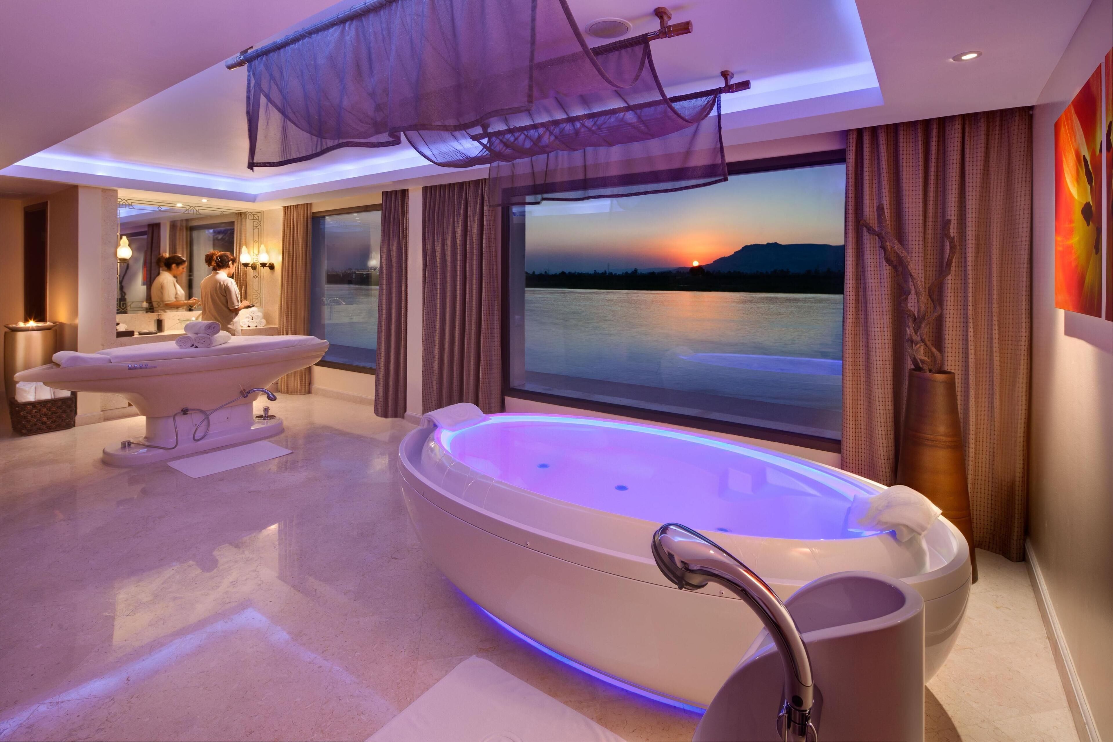 couples treatment room(s), sauna, hot tub, body treatments, hydrotherapy