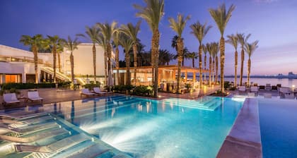 Hilton Luxor Resort & Spa