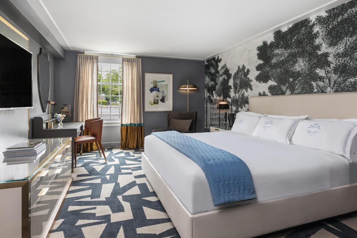 Ropa de cama de alta calidad y camas con pillow-top