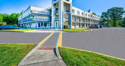 Motel 6 Virginia Beach, VA