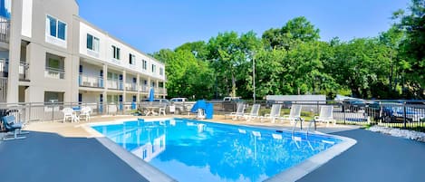 Seasonal outdoor pool