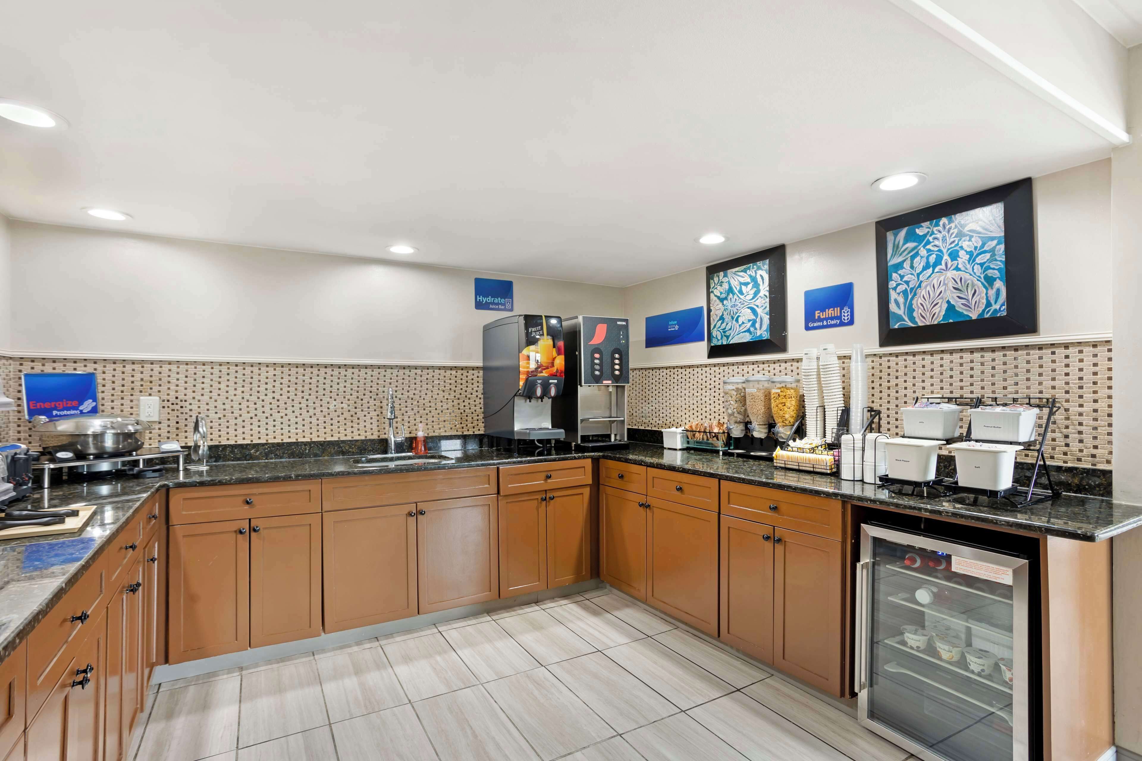 Photo - Best Western Atlantic City Beach Block