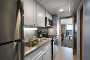 Suite, 1 King Bed, Kitchen, Oceanfront (Living Room) | Private kitchen | Fridge, microwave, coffee/tea maker, toaster