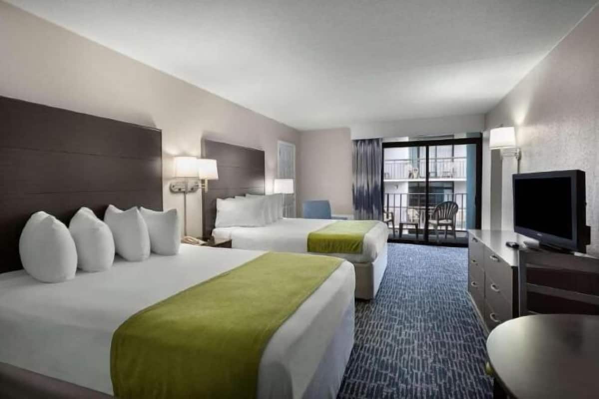 In-room safe, blackout curtains, iron/ironing board, free WiFi