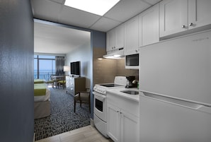 In-room safe, blackout curtains, iron/ironing board, free WiFi