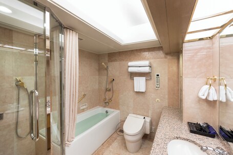 Hotel New Otani Tokyo The Main - Image 110