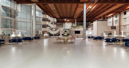 Ramada by Wyndham DFW Airport