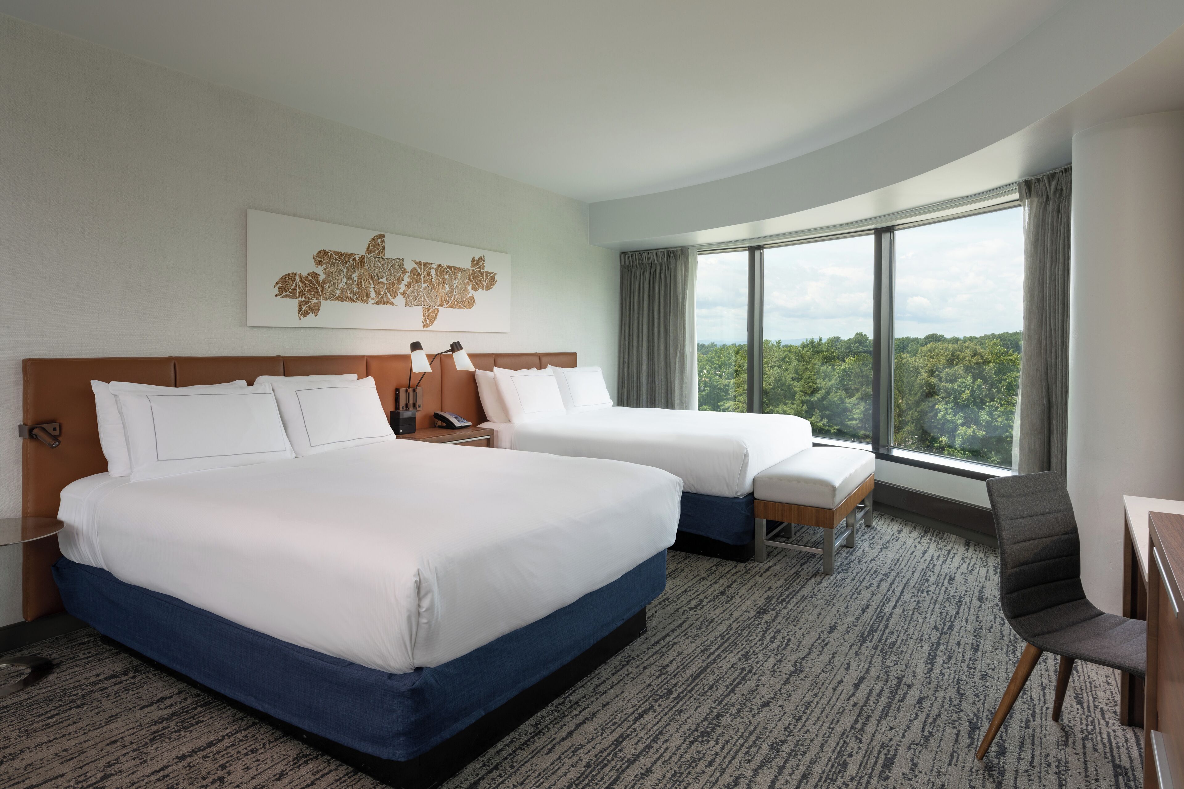 客房, 2 張加大雙人床, 非吸煙房 (Panoramic) | 高級寢具、舒適加層、客房內保險箱、遮光布/窗簾