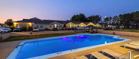 Seasonal outdoor pool, pool umbrellas, pool loungers