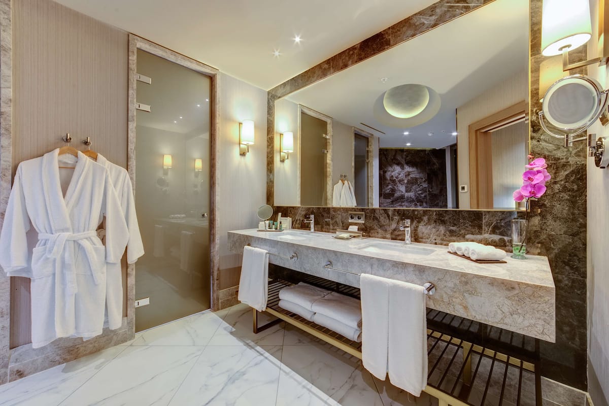Presidential Suite