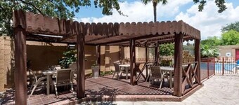 Hotel Ava