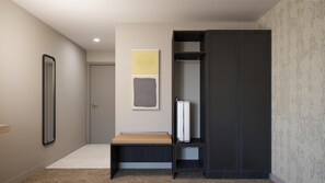 Room, 1 King Bed | Premium bedding, pillowtop beds, desk, iron/ironing board