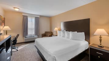 In-room safe, desk, laptop workspace, iron/ironing board