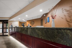 Lobby - Best Western Philadelphia South - West Deptford Inn (Thorofare)