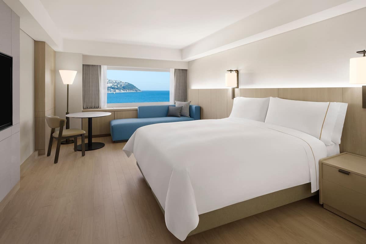 Deluxe Beach Ondol, 1 King, Haeundae Beach view | 1 bedroom, premium bedding, down comforters, pillowtop beds