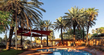 The Lodge Motel, Newman
