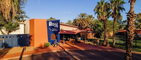 Bagian depan properti