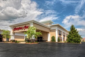 Exterior - Hampton Inn Winchester (Winchester)