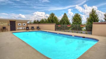 Seasonal outdoor pool