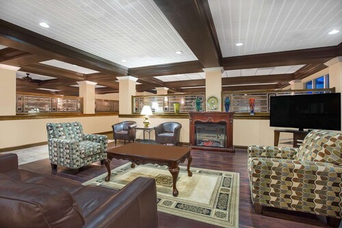 Days Inn by Wyndham Asheville/Mall