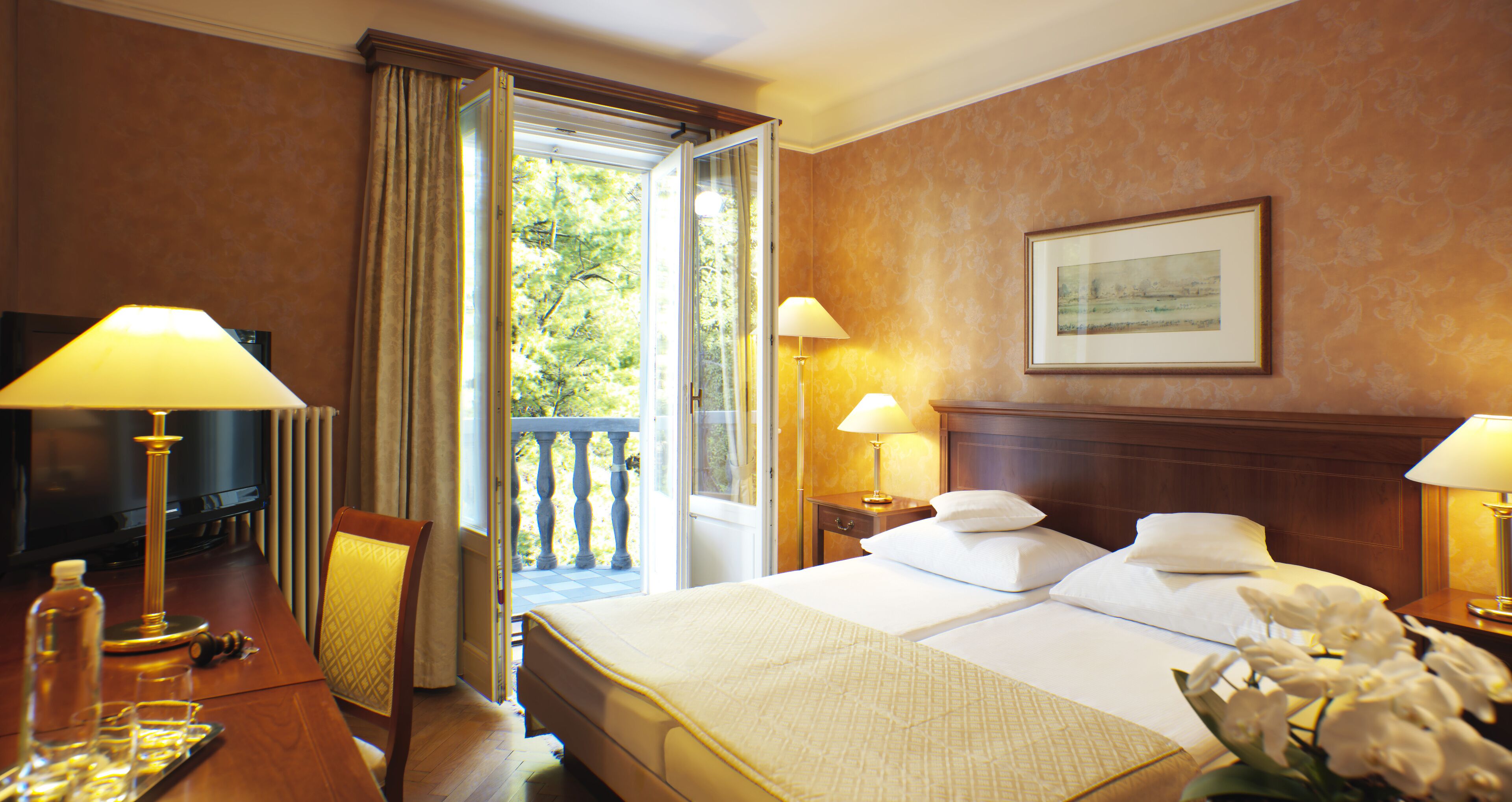 Minibar, in-room safe, desk, blackout curtains