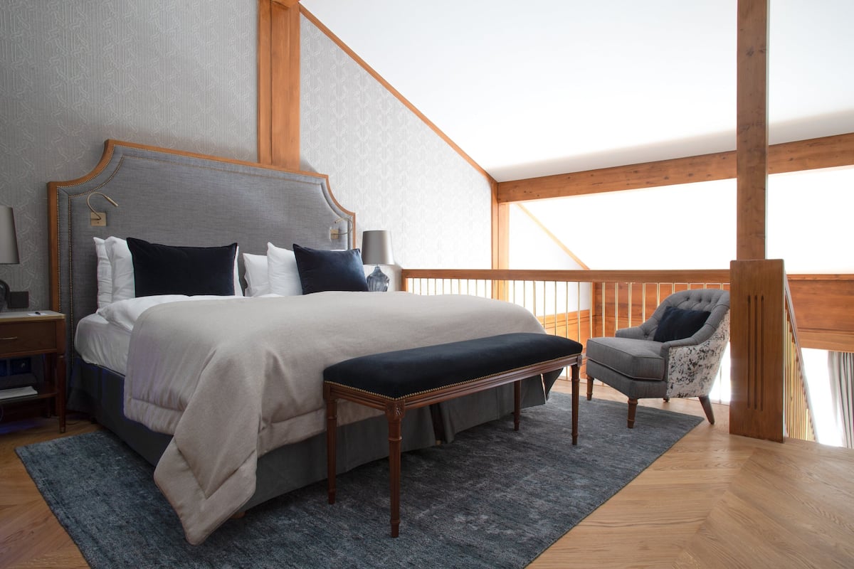 Superior Duplex Suite | 1 habitación, ropa de cama de alta calidad y minibar