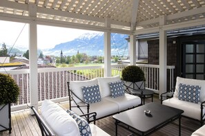 Tower Suite | 1 室のベッドルーム、高級寝具、ミニバー、セーフティボックス (室内)