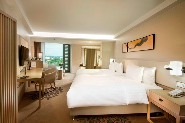 Twin Room, 2 Twin Beds | Premium bedding, minibar, in-room safe, desk - Delta Hotels by Marriott Frankfurt Offenbach (Offenbach am Main)