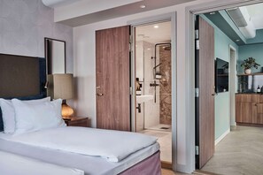 Suite, 1 Bedroom, Balcony, Harbor View | Premium bedding, pillowtop beds, minibar, in-room safe - Radisson Blu Caledonien Hotel, Kristiansand (Kristiansand)
