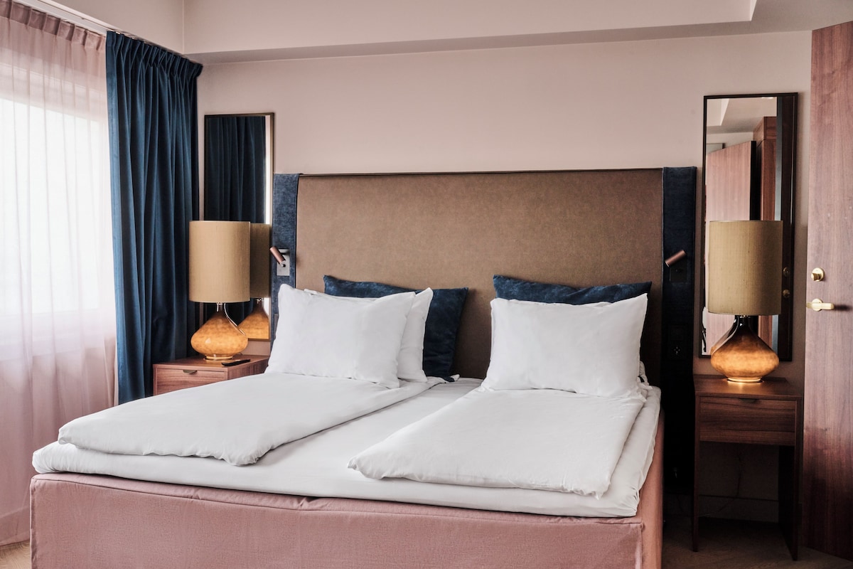 Presidential Suite, Balcony, Harbor View | Premium bedding, pillowtop beds, minibar, in-room safe
