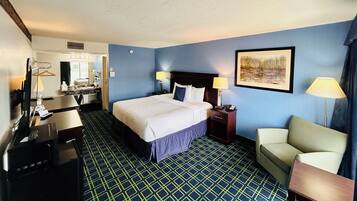 Quarto, 1 cama King, para não fumantes | Roupas de cama premium, escrivaninha, espaço de trabalho para notebook