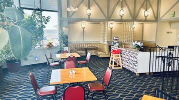 Free daily self-service breakfast
