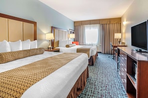 Desk, iron/ironing board, WiFi, bed sheets