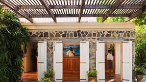 Exterior - Caneel Bay (St. John)