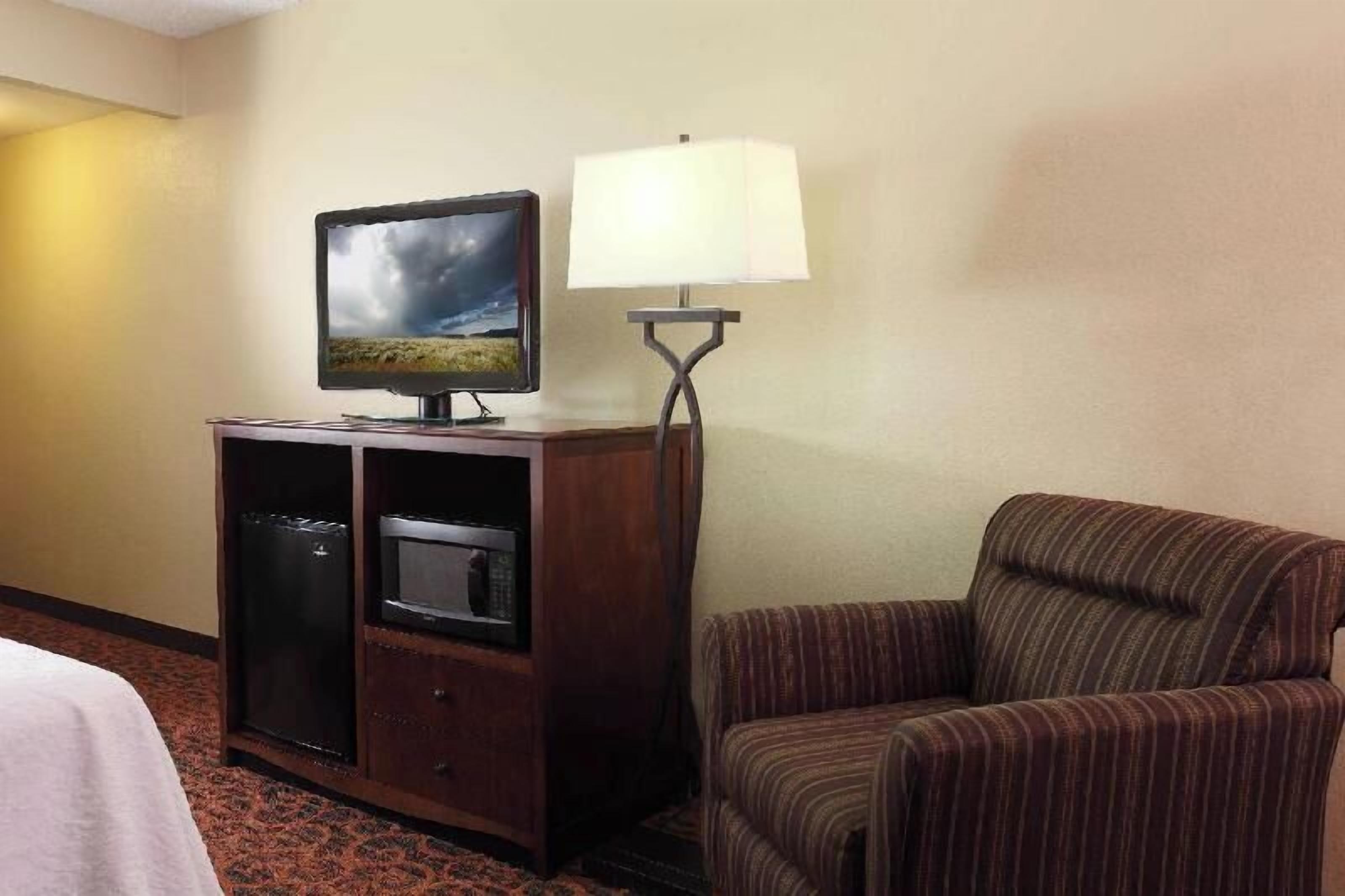 In-room safe, desk, iron/ironing board, free cribs/infant beds