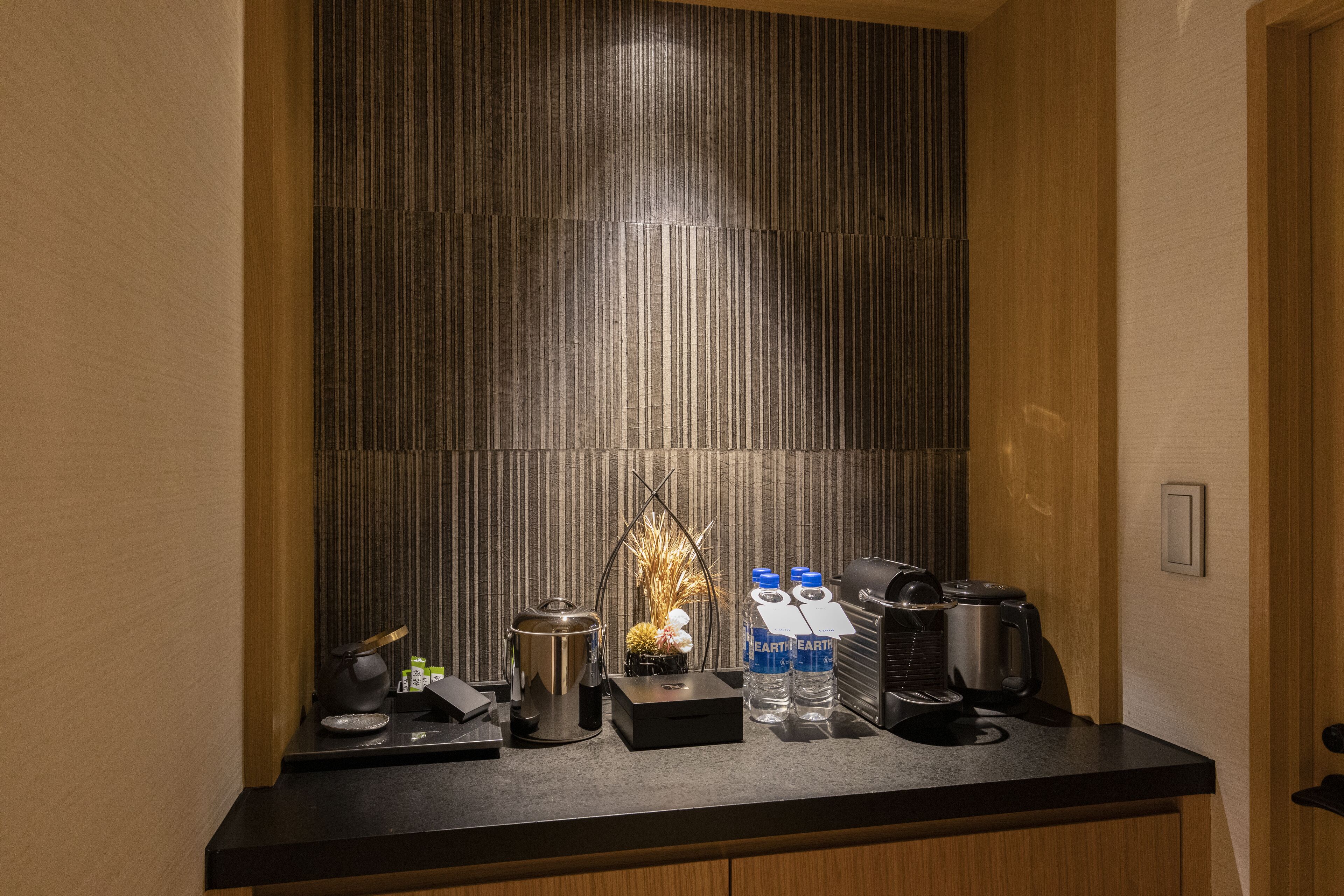 japanese suite | coffee and/or coffee maker