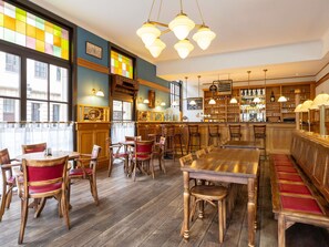 Tapas bar - ibis Brussels off Grand Place (Brussels)