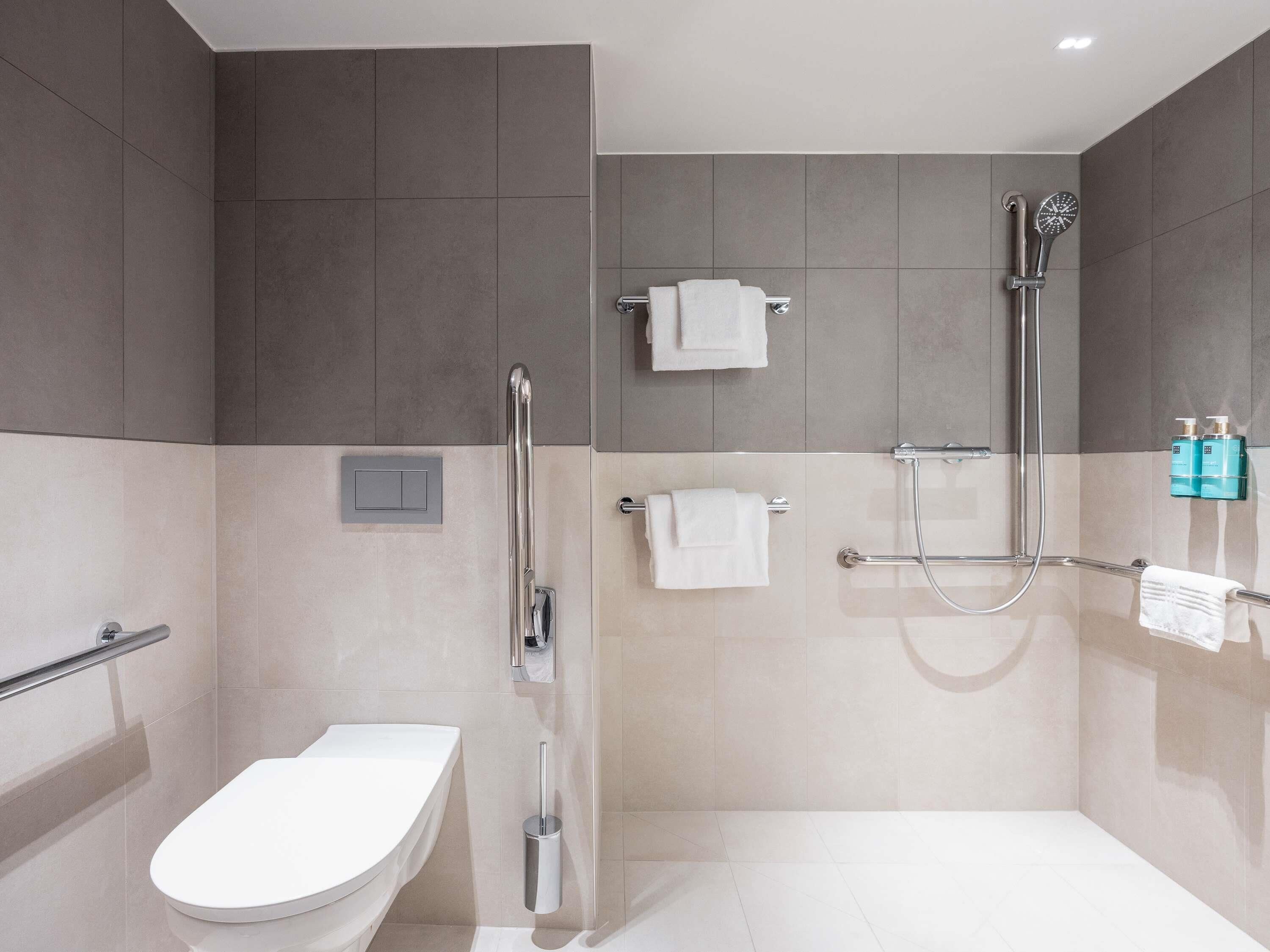 1 bedroom, minibar, in-room safe, desk