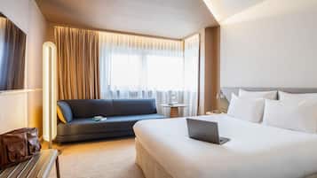 1 bedroom, minibar, in-room safe, desk