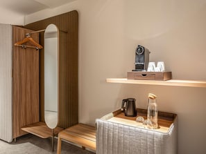 1 bedroom, minibar, in-room safe, desk