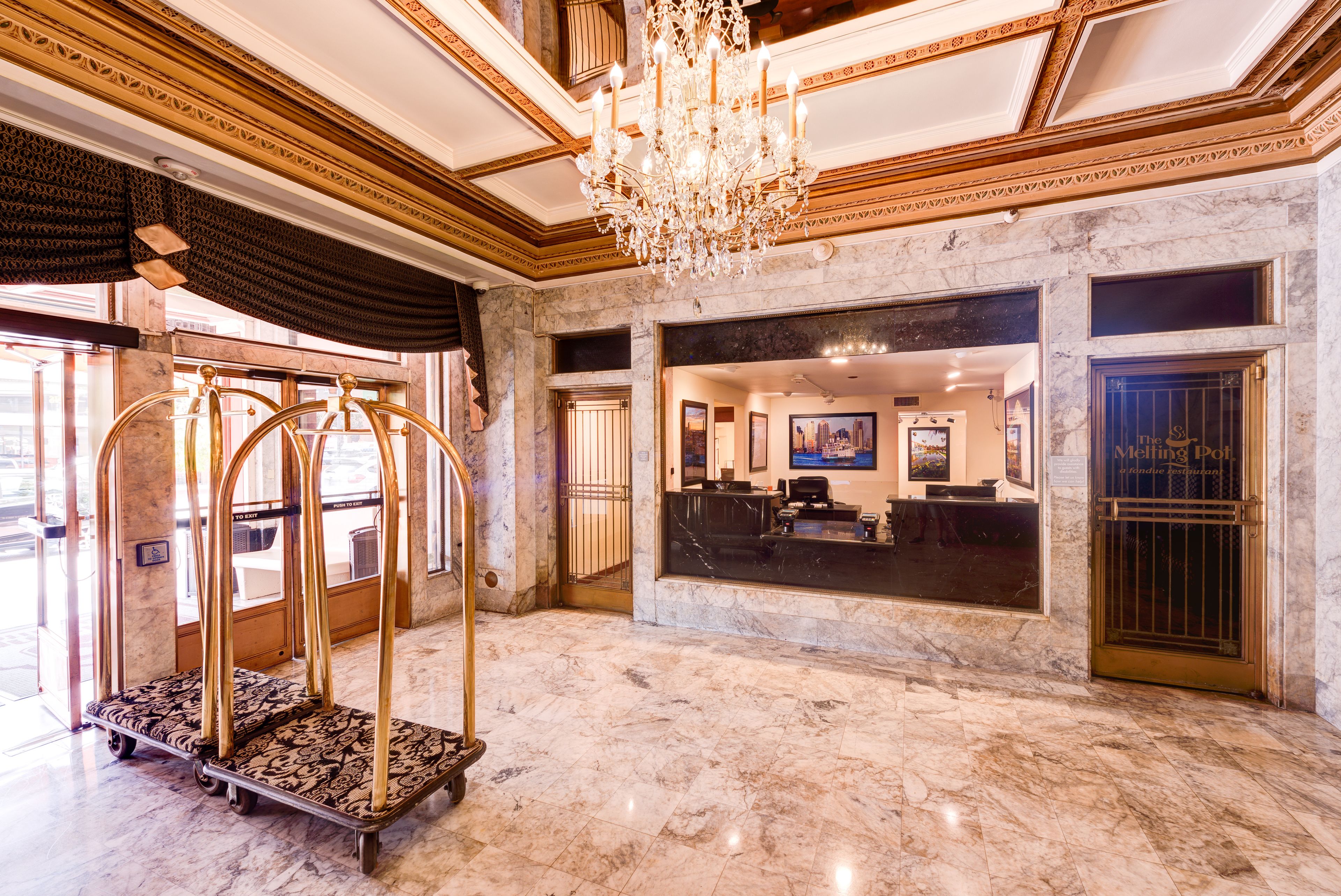 Foto - Gaslamp Plaza Suites