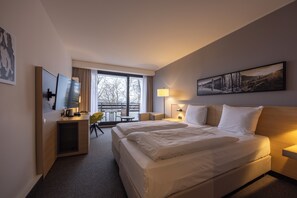 Superior Double Room | Hypo-allergenic bedding, in-room safe, desk, laptop workspace