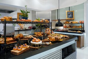 Daily buffet breakfast (KWD 9.9 per person)