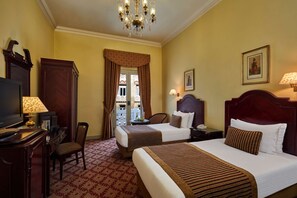 Standard Room | Minibar, in-room safe, blackout drapes, rollaway beds